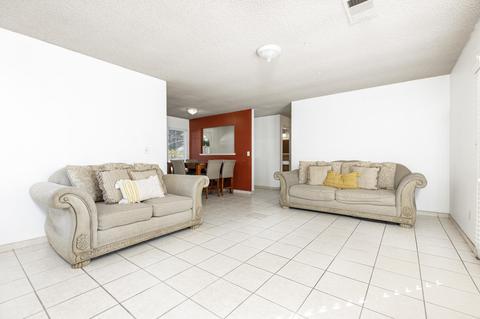 2103 Thompson Ave, Selma, CA 93662 photo 7
