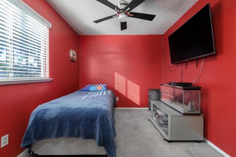 2103 Thompson Ave, Selma, CA 93662 photo 17