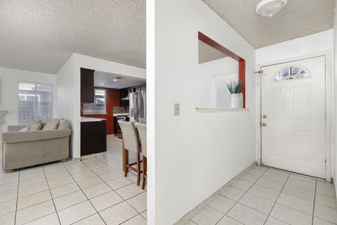 2103 Thompson Ave, Selma, CA 93662 photo 9
