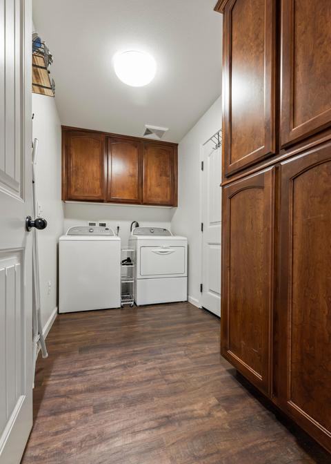 1121 E Vine Ct, Visalia, CA 93292 photo 19