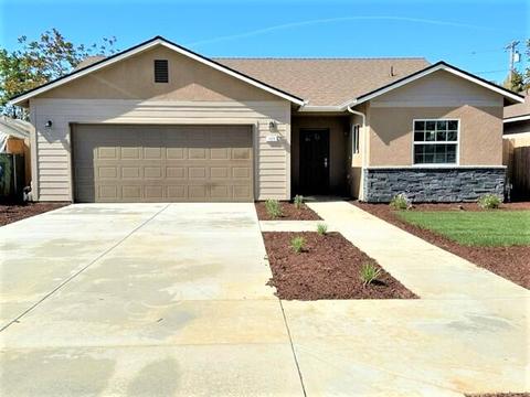 111 NW 5th Ave, Visalia, CA 93291