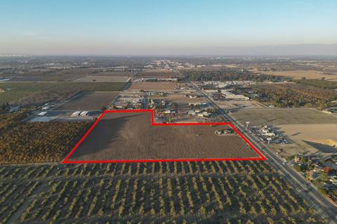 S Mooney Boulevard, Visalia, CA 93277