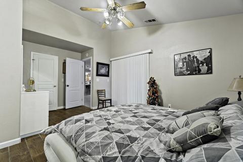 1515 E Mesa Ct, Visalia, CA 93292 photo 26