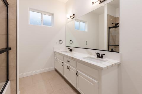 617 E Capistrano St, Hanford, CA 93230 photo 13