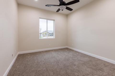 617 E Capistrano St, Hanford, CA 93230 photo 17