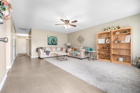 255 Encore Dr, Hanford, CA 93230 photo 4