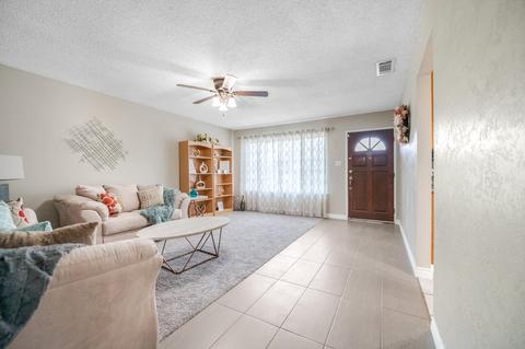 255 Encore Dr, Hanford, CA 93230 photo 6