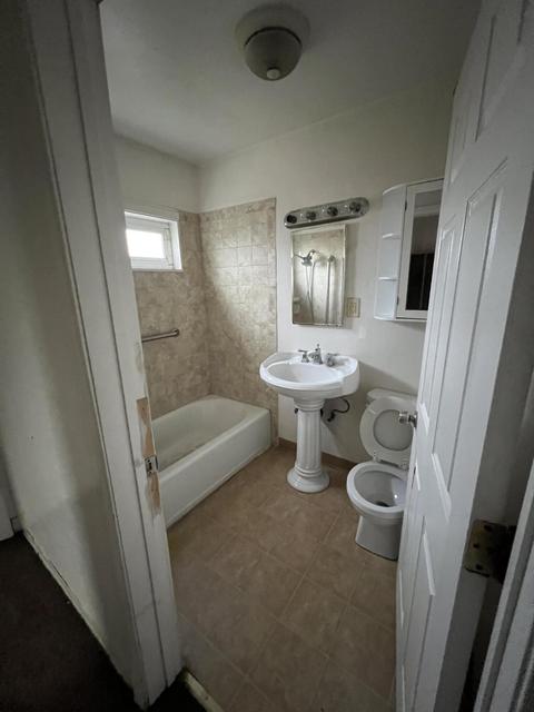 806 N E St, Tulare, CA 93274 photo 8
