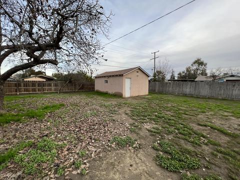 806 N E St, Tulare, CA 93274 photo 14