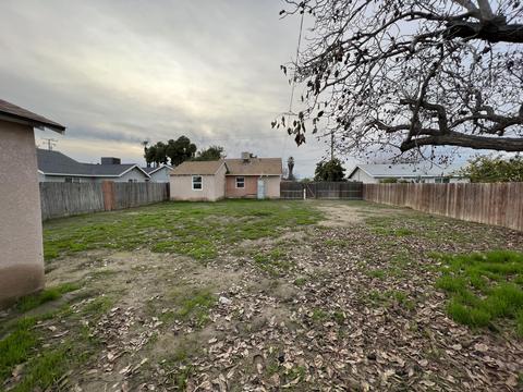 806 N E St, Tulare, CA 93274 photo 15