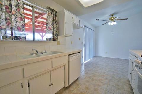 766 Pepper Ave, Lemoore, CA 93245 photo 13