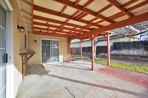766 Pepper Ave, Lemoore, CA 93245 photo 32