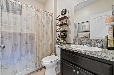 1845 Softwind Dr, Tulare, CA 93274 photo 37