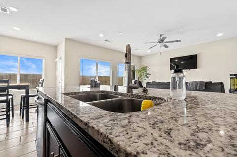 1845 Softwind Dr, Tulare, CA 93274 photo 12