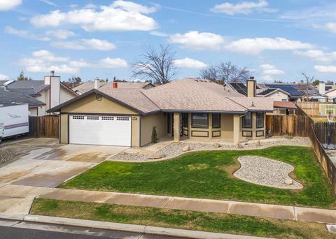 1322 San Simeon Dr, Lemoore, CA 93245 photo 1
