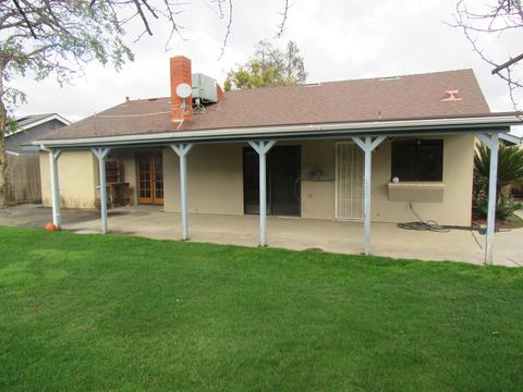 1261 E Ben Franklin Ave, Tulare, CA 93274 photo 15