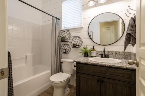 700 E Copper Ave, Visalia, CA 93292 photo 14