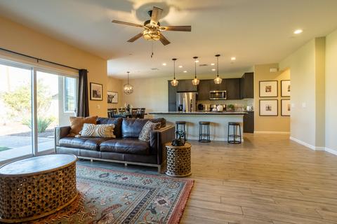 700 E Copper Ave, Visalia, CA 93292 photo 8