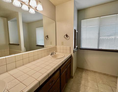 558 E Birch Ave, Hanford, CA 93230 photo 34