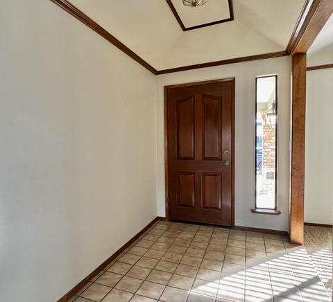 558 E Birch Ave, Hanford, CA 93230 photo 8
