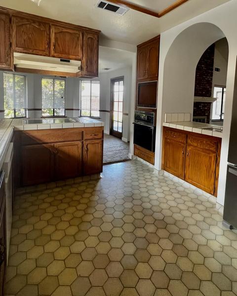 558 E Birch Ave, Hanford, CA 93230 photo 15