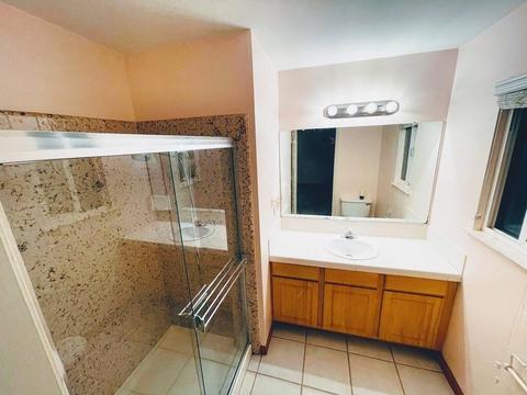 1905 E Alpine Ave, Tulare, CA 93274 photo 17