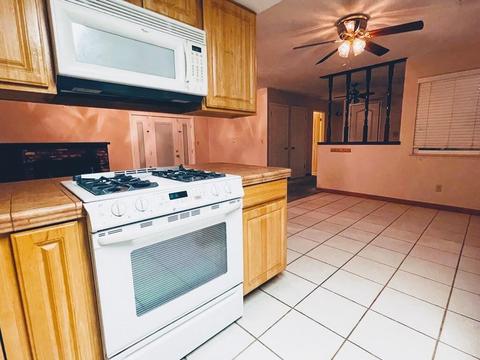 1905 E Alpine Ave, Tulare, CA 93274 photo 13