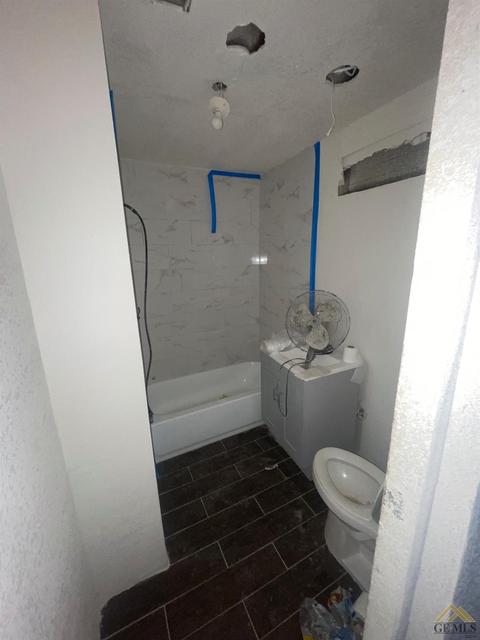 139 Clyde St, Bakersfield, CA 93307