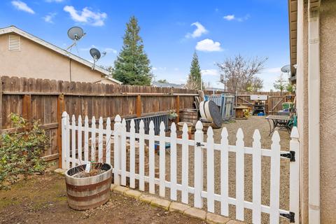 431 W Prospect Ave, Exeter, CA 93221 photo 28