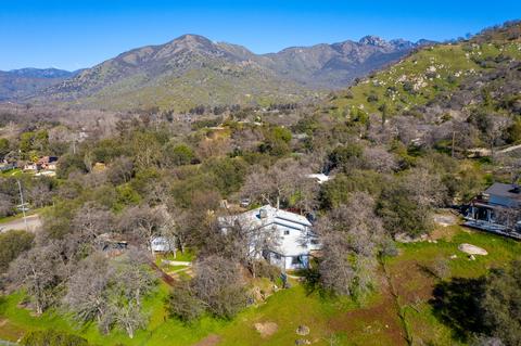 42175 Mynatt Dr, Three Rivers, CA 93271 photo 2