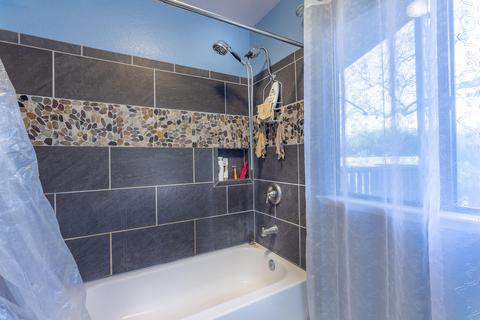 42175 Mynatt Dr, Three Rivers, CA 93271 photo 17