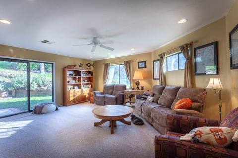 42175 Mynatt Dr, Three Rivers, CA 93271 photo 10
