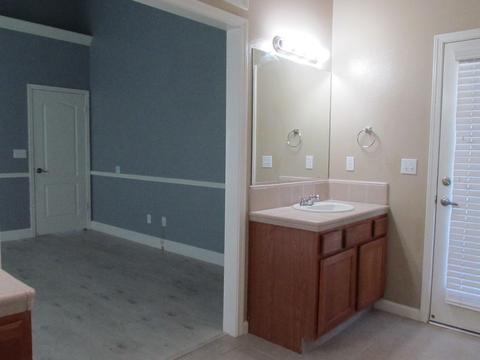 394 E Beech Ave, Reedley, CA 93654 photo 24