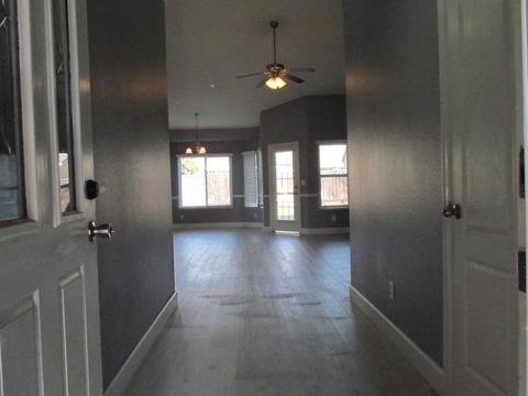 394 E Beech Ave, Reedley, CA 93654 photo 5