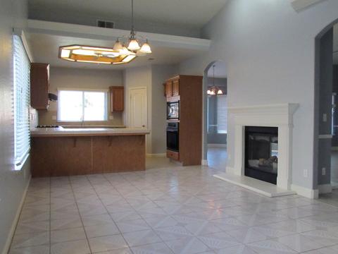 394 E Beech Ave, Reedley, CA 93654 photo 9