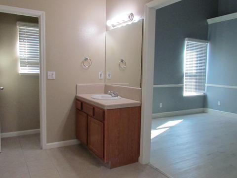 394 E Beech Ave, Reedley, CA 93654 photo 23
