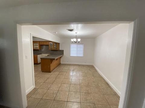 12697 1st Dr, Cutler, CA 93615 photo 6