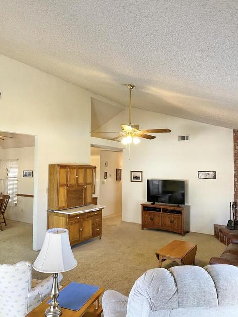 21801 Mid Way, Tehachapi, CA 93561 photo 6