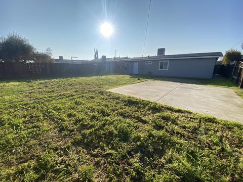 1971 E Olive Way, Dinuba, CA 93618 photo 15