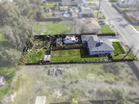 806 E Cameron St, Hanford, CA 93230 photo 22