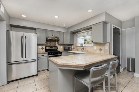 821 N E St, Tulare, CA 93274 photo 10