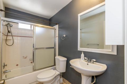 400 E Stanislaus St, Avenal, CA 93204 photo 15