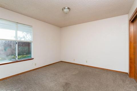 1660 E Gerald Ave, Dinuba, CA 93618 photo 11