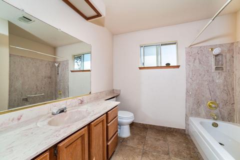 1660 E Gerald Ave, Dinuba, CA 93618 photo 10