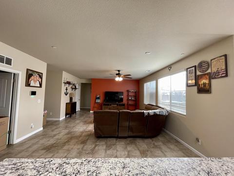 889 Legacy Dr, Lemoore, CA 93245 photo 13