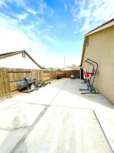 889 Legacy Dr, Lemoore, CA 93245 photo 26