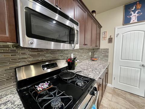889 Legacy Dr, Lemoore, CA 93245 photo 12