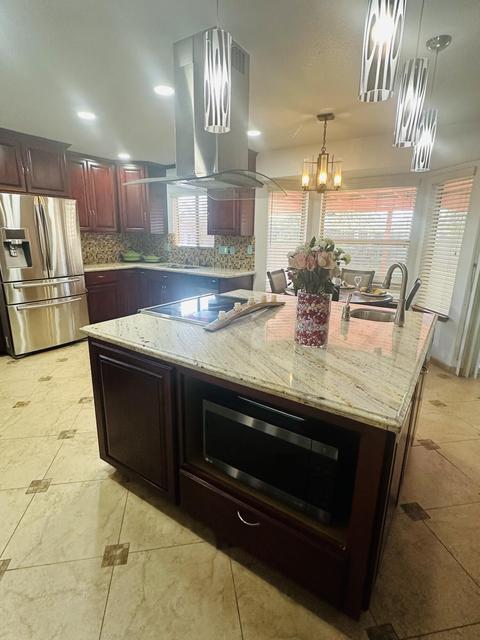 2207 E Kaweah Ct, Visalia, CA 93292 photo 9
