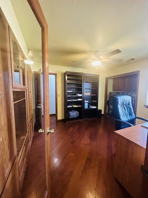 2207 E Kaweah Ct, Visalia, CA 93292 photo 19
