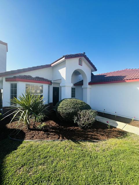 2207 E Kaweah Ct, Visalia, CA 93292 photo 2
